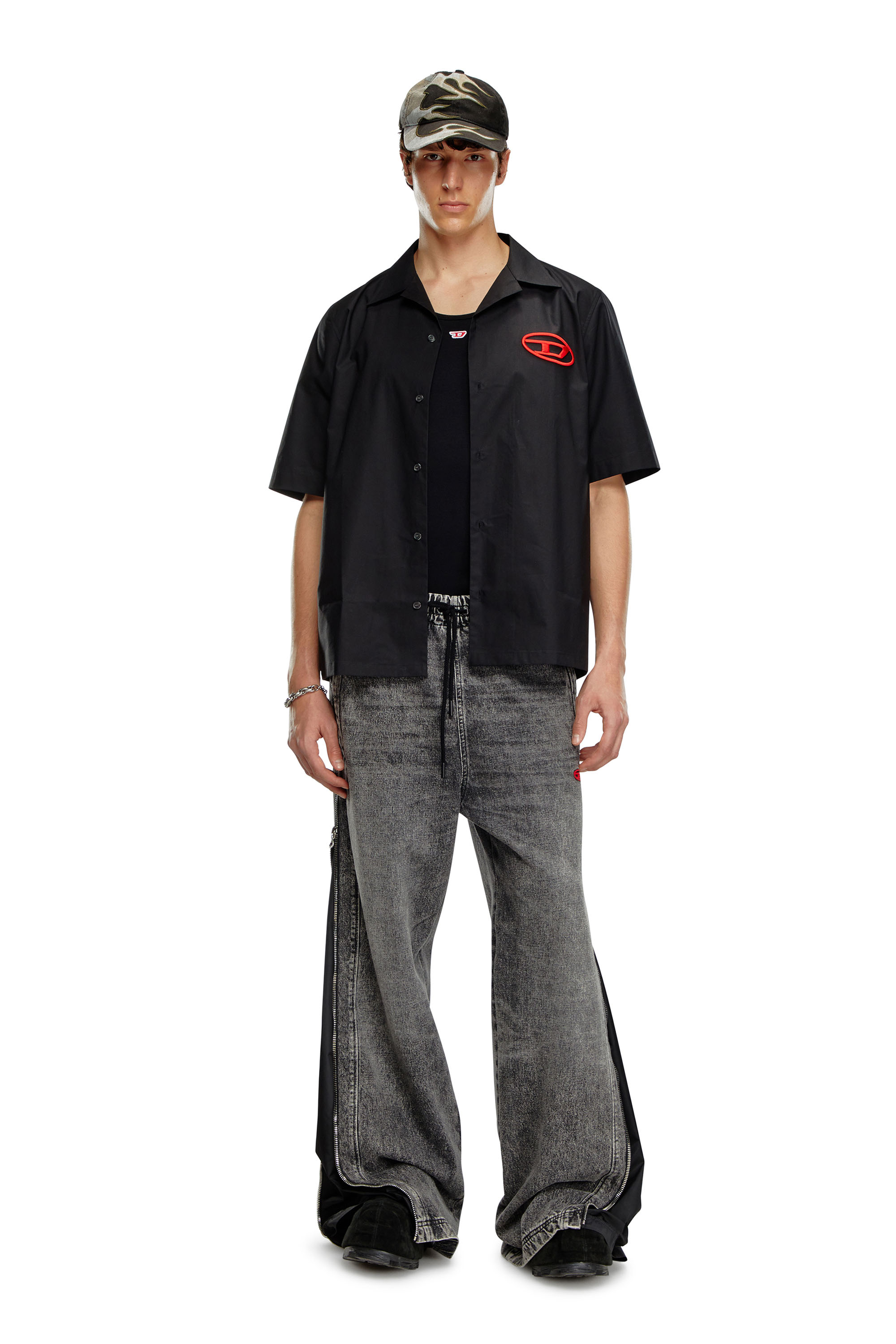 Diesel - S-MAC-C, Camicia bowling con logo ricamato Uomo in Nero - 2