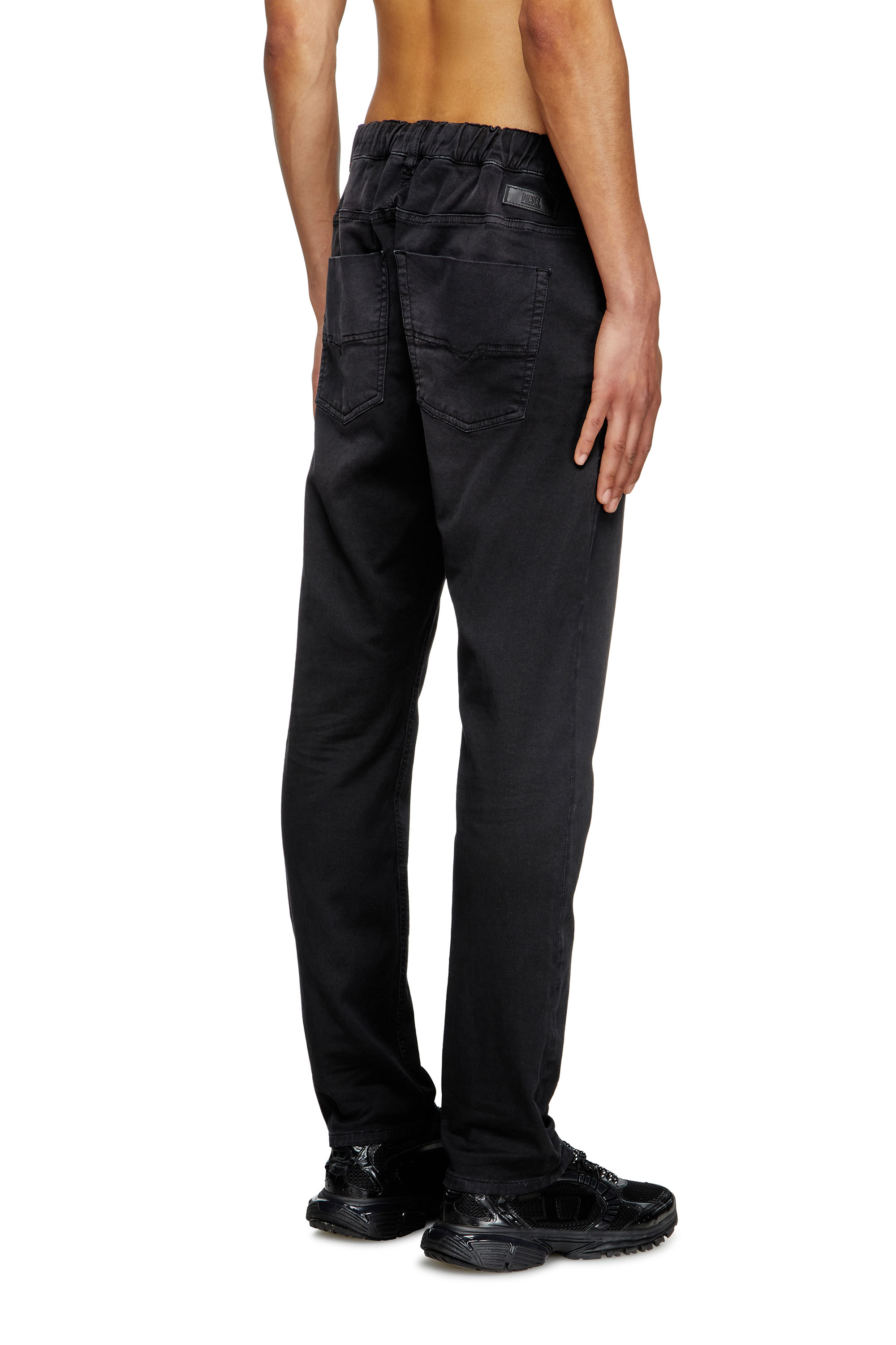 Diesel - Regular 2030 D-Krooley Joggjeans® 0670M Uomo, Nero/Grigio scuro - Image 4