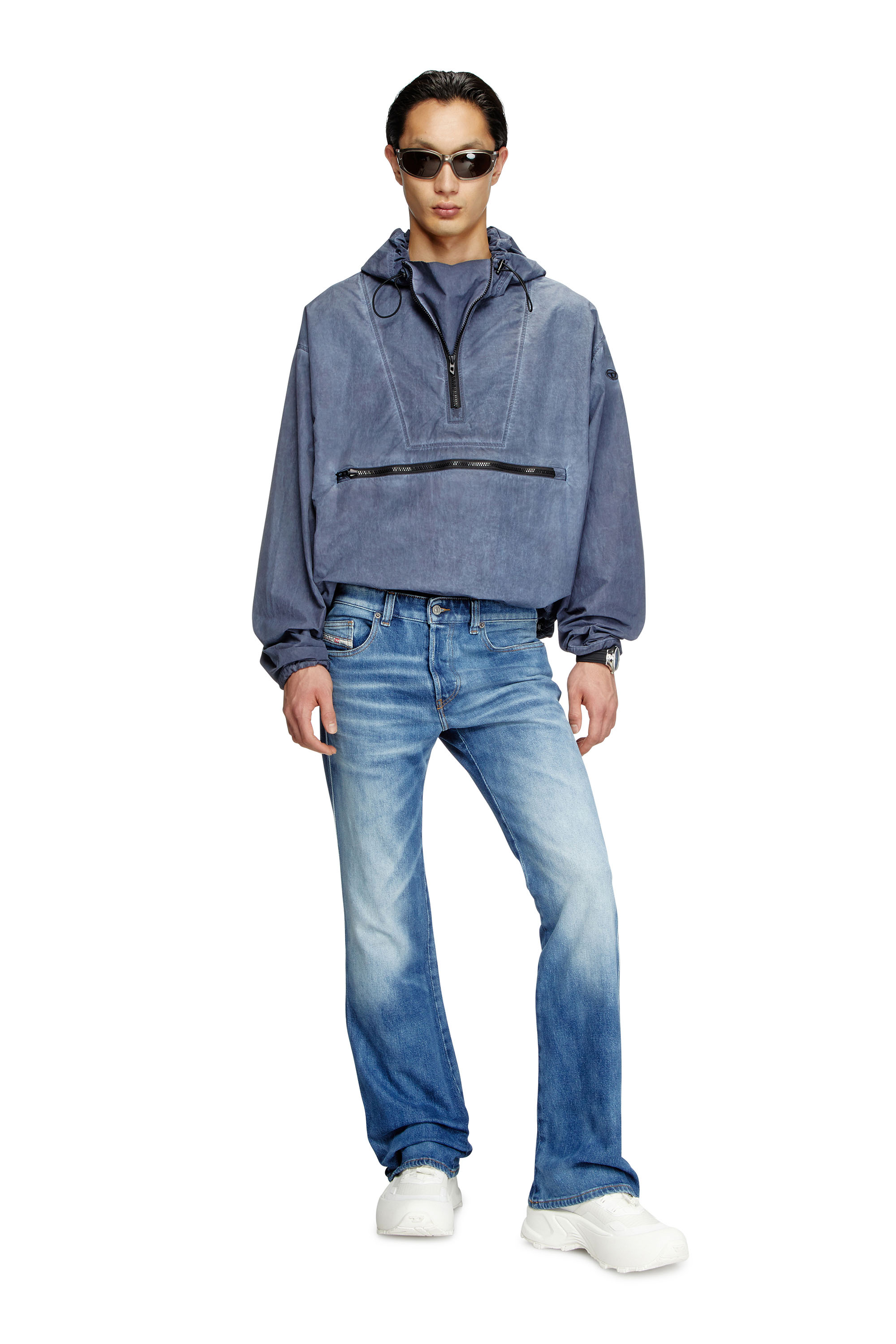 Diesel - Bootcut Jeans 1998 D-Buck 09L19 Uomo, Blu medio - Image 2