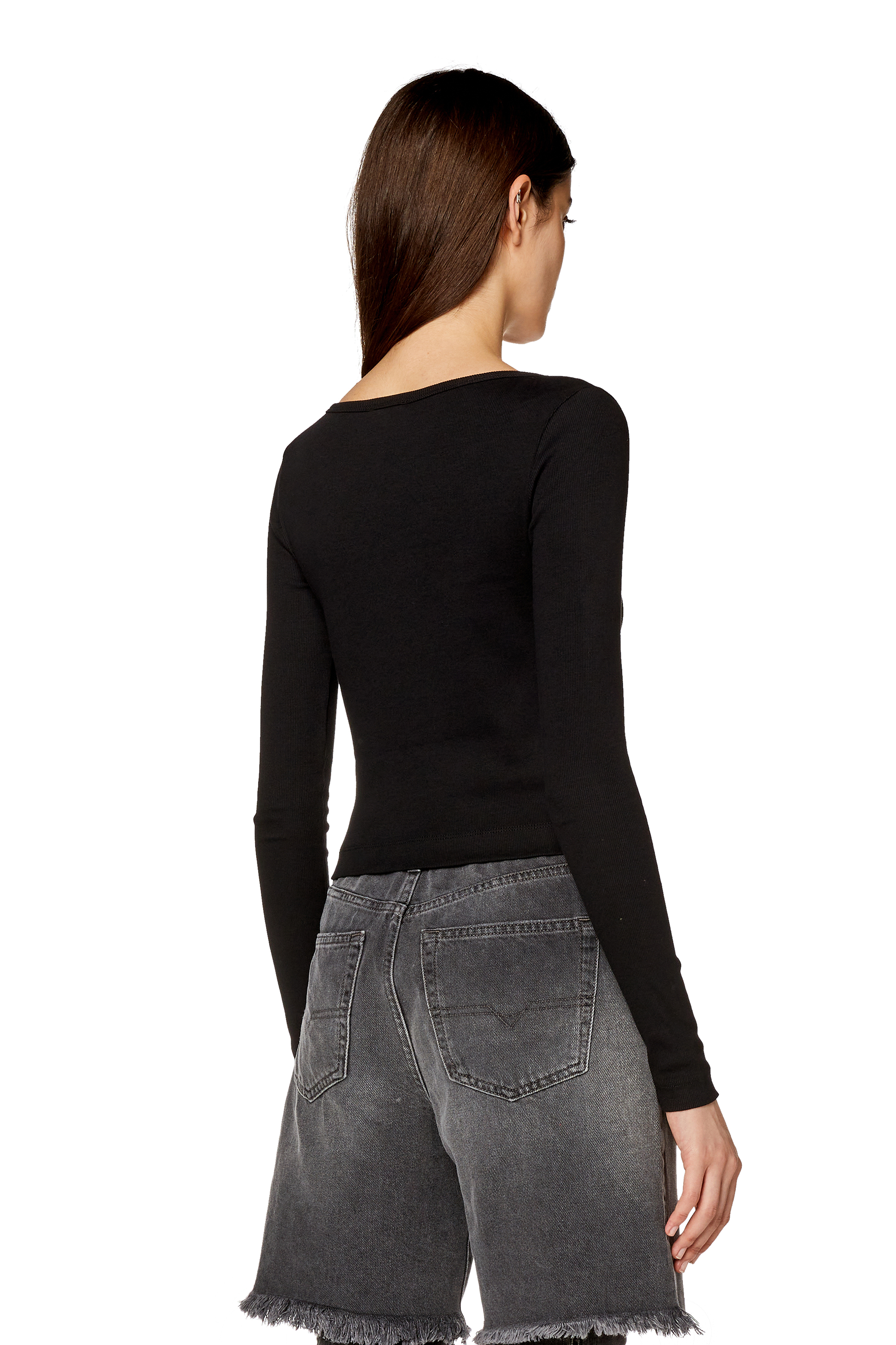 Diesel - T-BALLET-D, Top a maniche lunghe con patch D ricamata Donna in Nero - 4