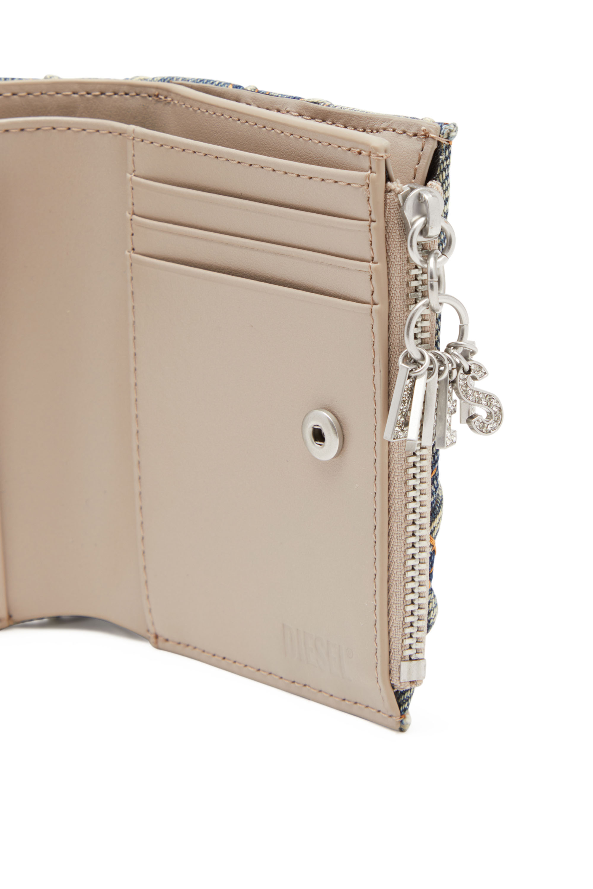 Diesel - CHARM D- BI FOLD ZIP II, Portafoglio piccolo in denim a rombi Donna in Blu - 4