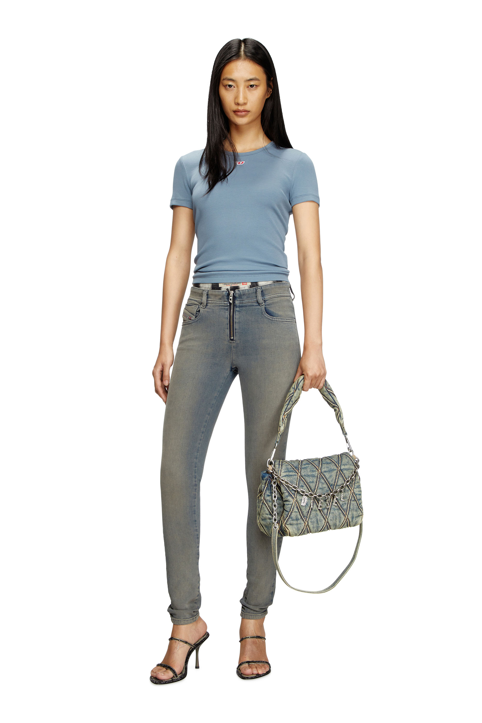 Diesel - T-ELE-LONG-D, T-shirt con patch logo D Donna in Blu - 2
