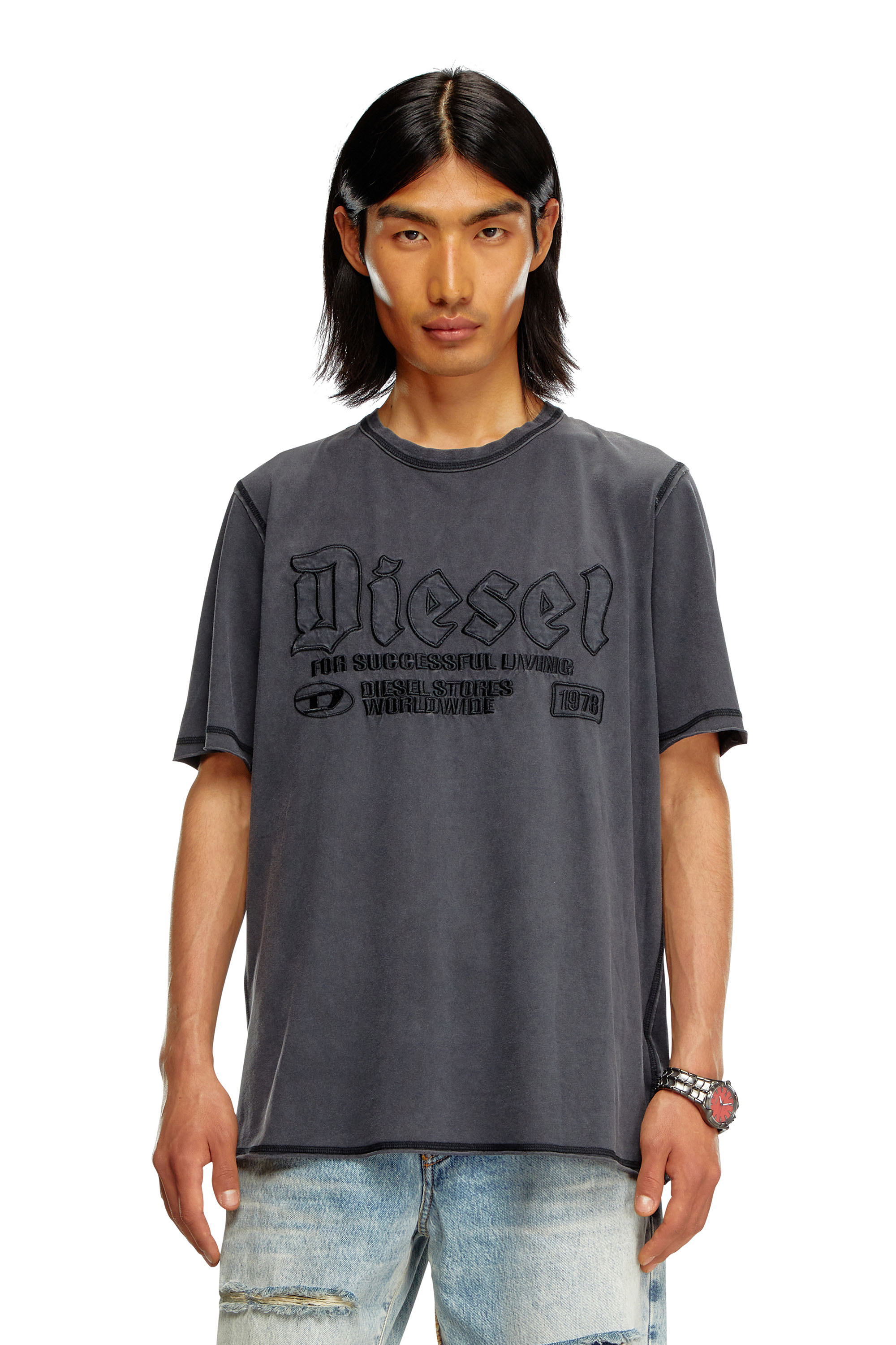 Diesel - T-RAWJUST, T-shirt sfumata con ricamo in tono Uomo in Nero - 1
